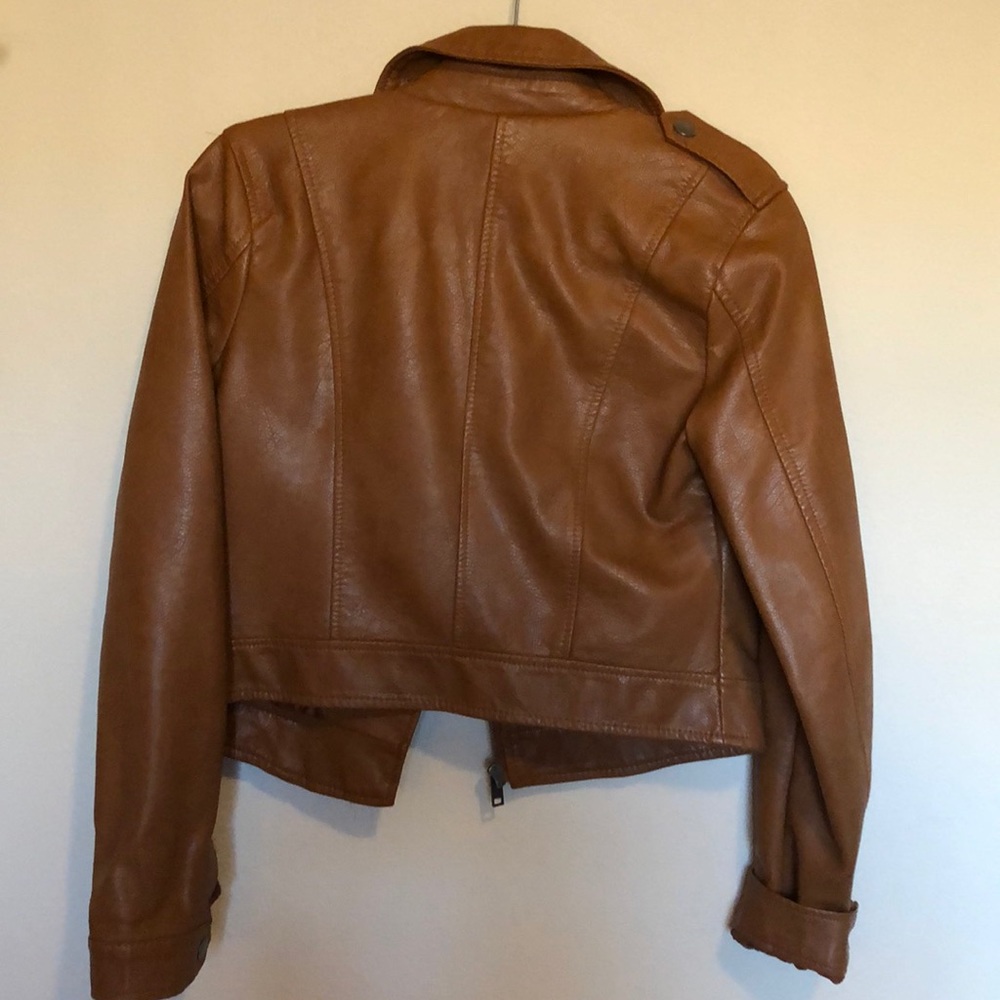 Leather jacket - Picture 2 of 3